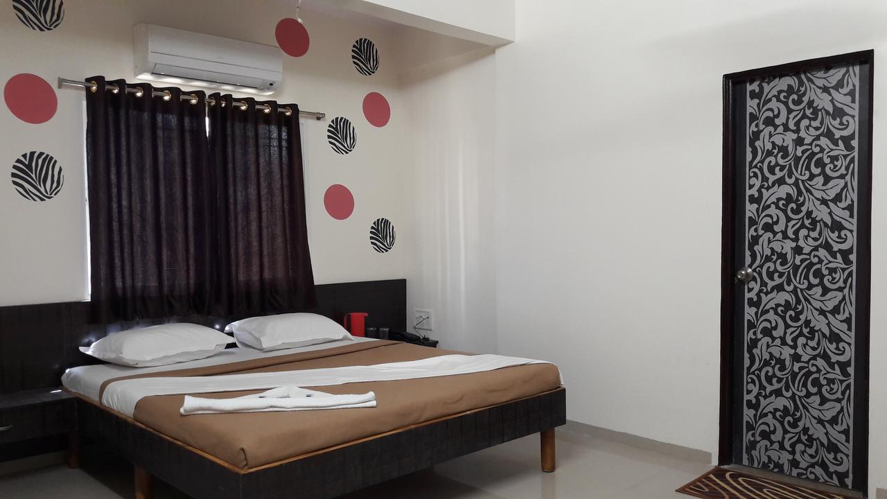 Hotel Aurangabad Regency Exterior photo